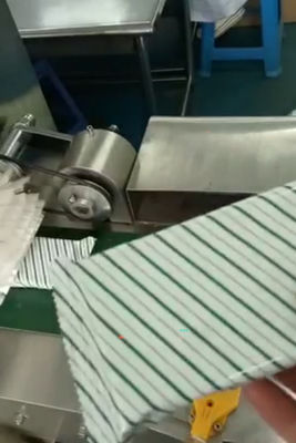 Οριζόντιο Popcorn υψηλής ταχύτητας τσιμπά τη μηχανή συσκευασίας